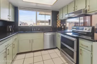 Photo #6: 7009598 Listing