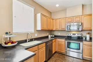 Photo #3: 7009641 Listing 