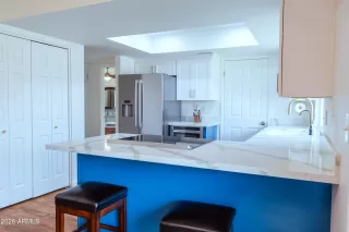 Photo #2: 7009748 Listing