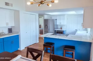 Photo #4: 7009748 Listing