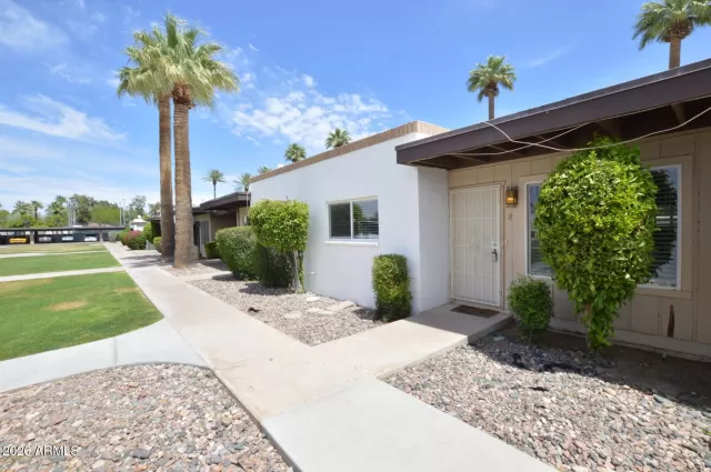 MLS: 7009749 Condo For Sale