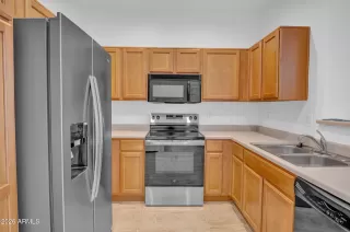 Photo #2: 7009838 Listing 