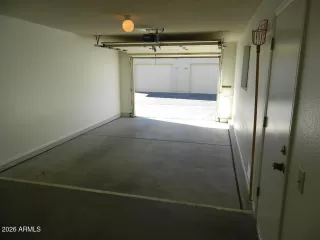 Photo #5: 7009866 Listing