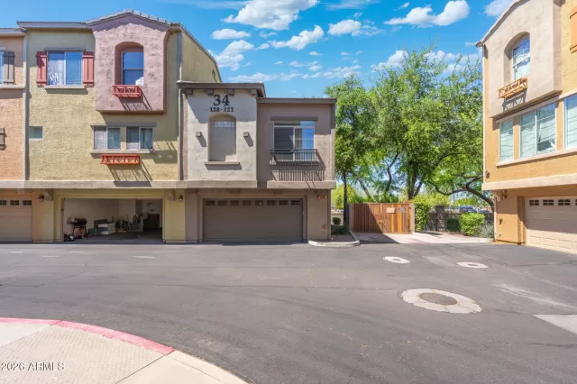 MLS: 7009922 Condo For Sale