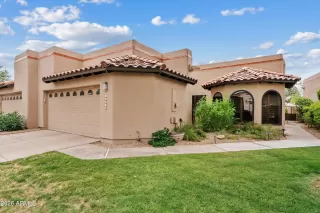 More Details about MLS # 7010001 : 11646 N 40TH PLACE