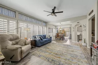 Photo #5: 7010091 Listing 