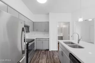 Photo #1: 7010318 Listing 