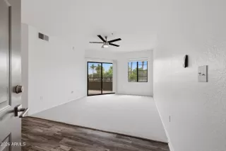 Photo #3: 7010318 Listing 