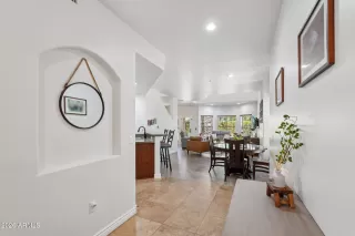 Photo #3: 7010383 Listing 