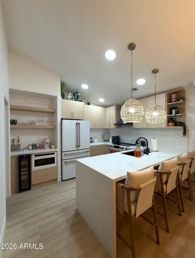 MLS: 7010628 Condo For Sale