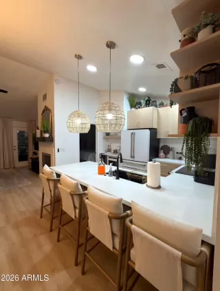 Photo #2: 7010628 Listing 