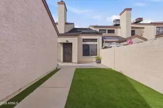 Photo #1: 7010723 Listing 