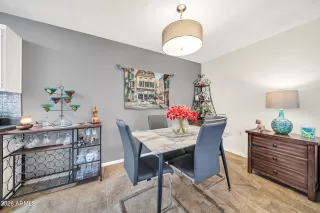 Photo #3: 7010974 Listing 