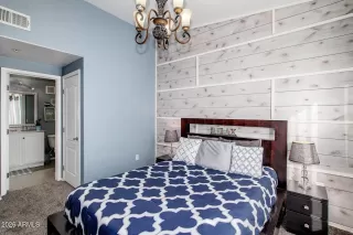 Photo #2: 7011026 Listing 