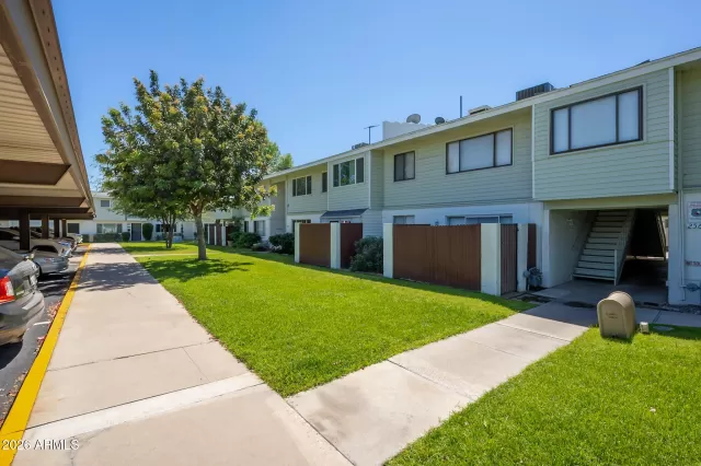 MLS: 7011041 Condo For Sale