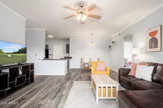 Photo #3: 7011105 Listing 