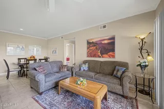 Photo #5: 7011204 Listing