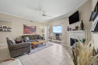 Photo #6: 7011204 Listing