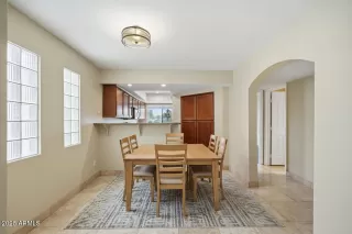 Photo #5: 7011226 Listing