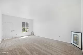 Photo #6: 7011269 Listing 