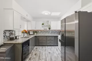 Photo #6: 7011297 Listing 