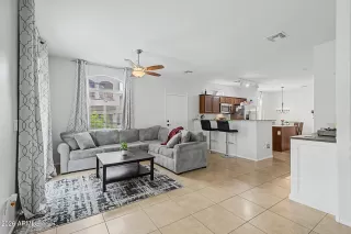 Photo #3: 7011461 Listing 