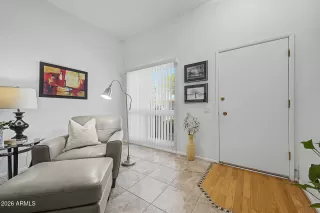 Photo #4: 7011507 Listing 