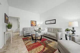 Photo #5: 7011507 Listing 