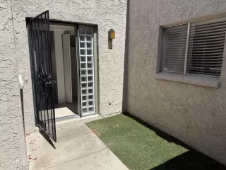 Photo #3: 7011547 Listing 