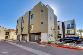 Photo #3: 7011571 Listing 