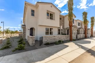 Photo #5: 7011609 Listing 