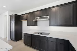 Photo #3: 7011656 Listing