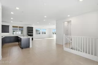 Photo #6: 7011656 Listing