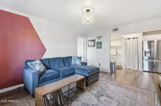 Photo #4: 7011699 Listing 