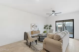 Photo #5: 7011769 Listing