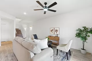 Photo #6: 7011769 Listing