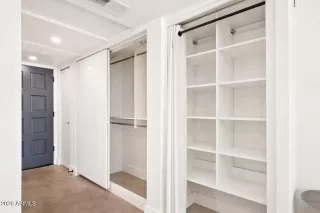 Photo #6: 7011836 Listing 