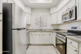 Photo #6: 7011861 Listing 