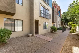 Photo #2: 7011919 Listing 