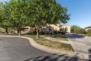 Photo #6: 7012160 Listing