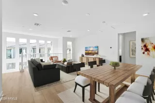 Photo #4: 7012249 Listing