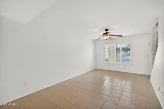 Photo #4: 7012300 Listing