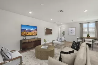 Photo #1: 7012403 Listing 