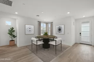 Photo #2: 7012403 Listing 