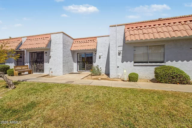 MLS: 7012437 Condo For Sale