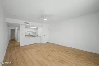 Photo #2: 7012437 Listing 