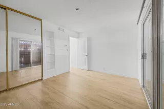 Photo #6: 7012437 Listing 