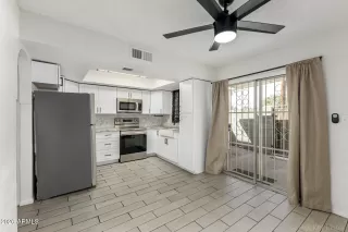 Photo #6: 7012471 Listing