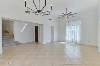 Photo #5: 7012518 Listing