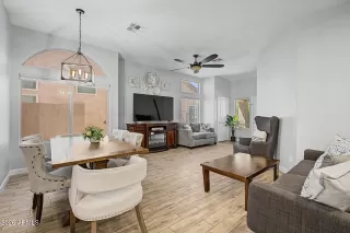 Photo #6: 7012568 Listing 